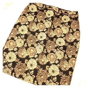 Gold and black pencil skirt Ann Taylor size 10